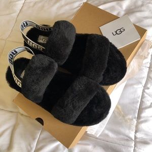 BLACK OH YEAH UGG SLIDE SANDAL